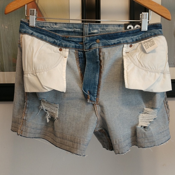🎈💯 Joe's Jeans Distressed Shorts, NWT - Picture 8 of 8